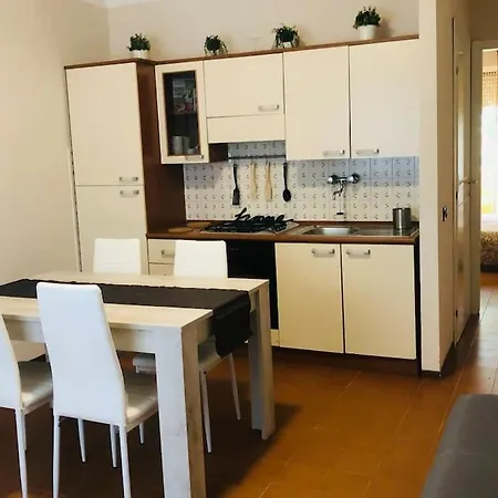 Casa Boss - Intero Appartam.vicino Ospedale * Pisa